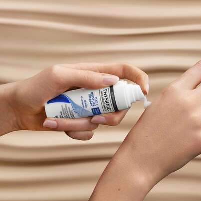 PHYSIOGEL® Daily Moisture Therapy Serum für sehr trockene Haut, A-Nr.: 5460367 - 08