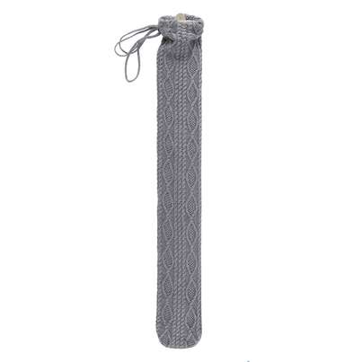 Sie sehen eine Packung Wärmflasche LONGI Strick Zopf grau 2,5L, Produktbild: 01 Wärmflasche LONGI Strick Zopf grau 2,5L, A-Nr.: 5674022 - 01