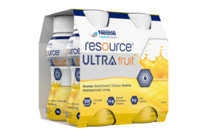 Sie sehen eine Packung Resource® Ultra Fruit, Produktbild: 01 Resource® Ultra Fruit, A-Nr.: 5477764 - 01